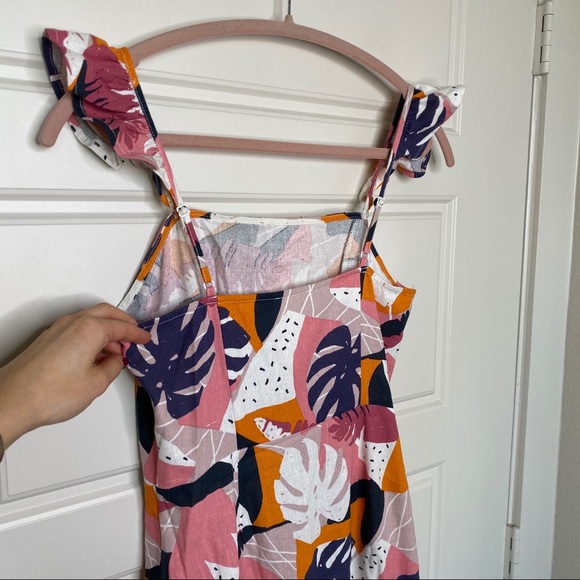 SADIE & SAGE PINK PALM PRINT FLUTTER SLEEVE DRESS - Picture 9 of 13